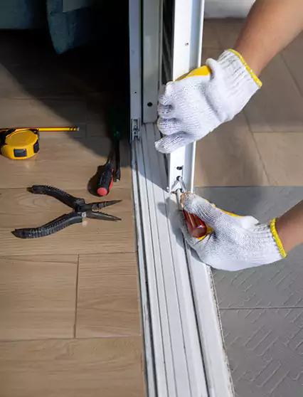 Professional Sliding Door Rollers Repair Services in Deerfield Beach, FL